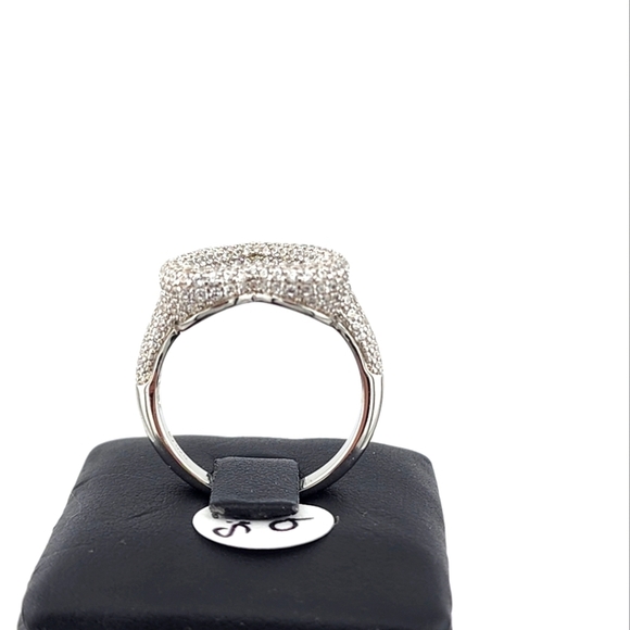 Elegant 925 Sterling Silver Heart Ring – Polished & Chic Design - Picture 7 of 11